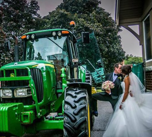 Wedding-tractor-1