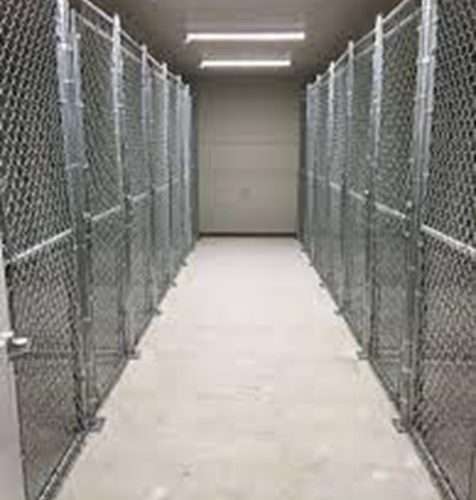 chain link storgae inside-4